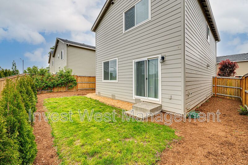 Three Bedroom in Taverner Ridge! property image