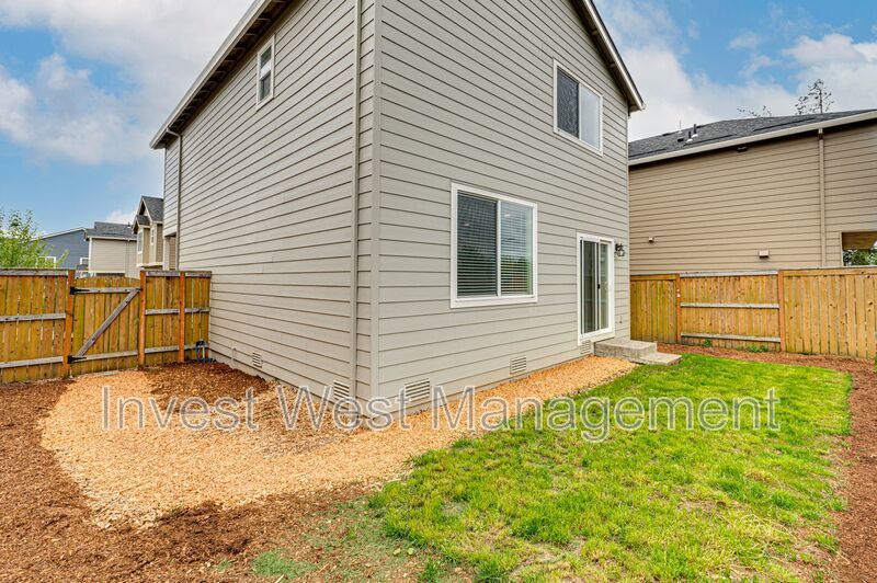 Three Bedroom in Taverner Ridge! property image