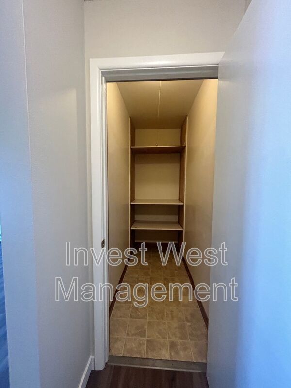 Charming Two Bedroom Lower Level Apartment property image
