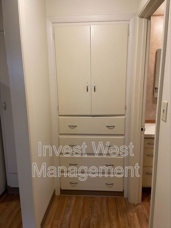 Great Longview Location, Within Walking Distance to Lake Sacajawea! property image