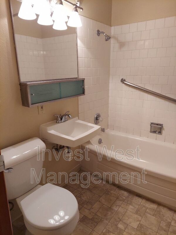 Charming One bedroom By Clark Collège property image