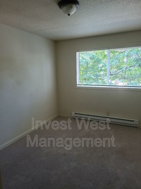 Great 2 Bedroom, walking distance to Clark College, minutes from 1-5 property image