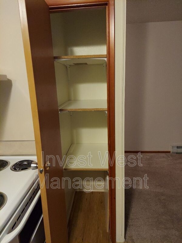 Cute Studio Just A Minute Walk From Clark College property image
