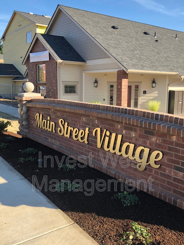 *Move-in Special* (1st Month Rent FREE) 2-bedroom, 2-bathroom with Single Car Garage Included in Rent Price!-3rd Floor Court Yard property image
