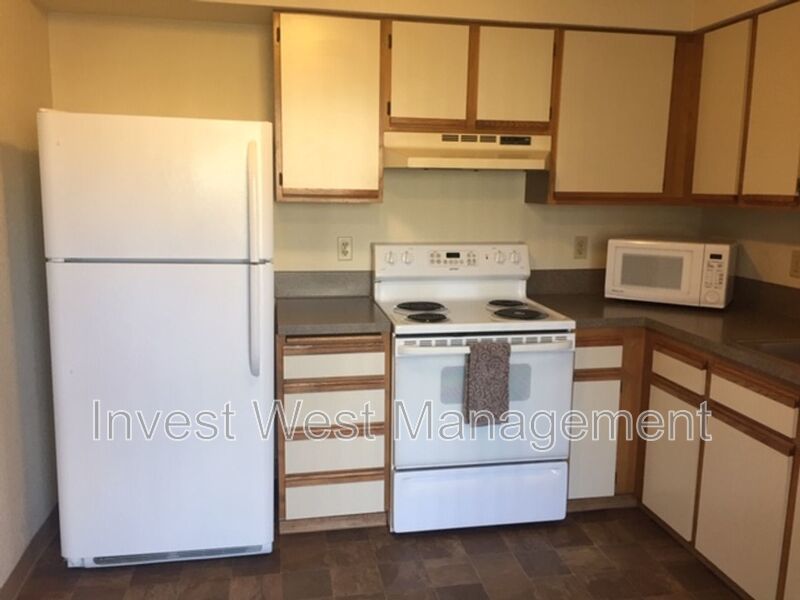 Amazing Valley River Location! Call Today! property image