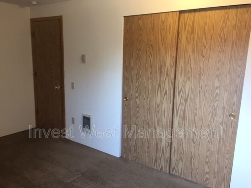 Amazing Valley River Location! Call Today! property image