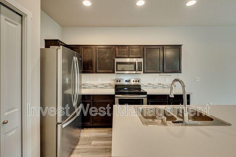 Three Bedroom in Taverner Ridge! property image