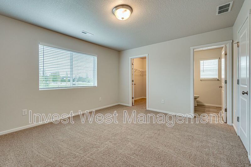 Three Bedroom in Taverner Ridge! property image